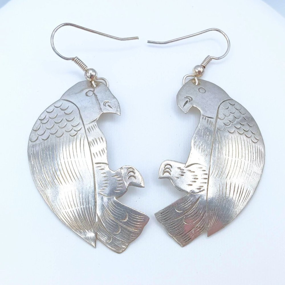 Vintage Silver Bird Tooled Etched Dangle Earrings - Picture 2 of 12